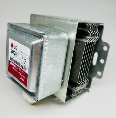 Магнетрон для микроволновки LG  2M226-01  900W  (6 пластин  6 отверстий)