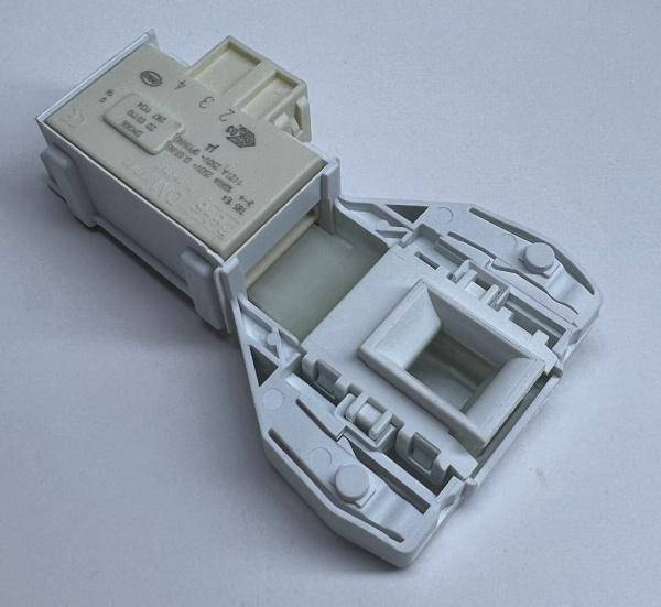 Замок люка (УБЛ) INDESIT 297327, 0306612, DA066043, DA066042, (под клипсу) INT008ID