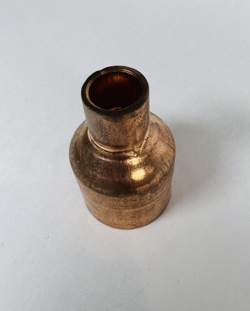 Муфта переходная медная  7/8”х3/8” (22х10мм)