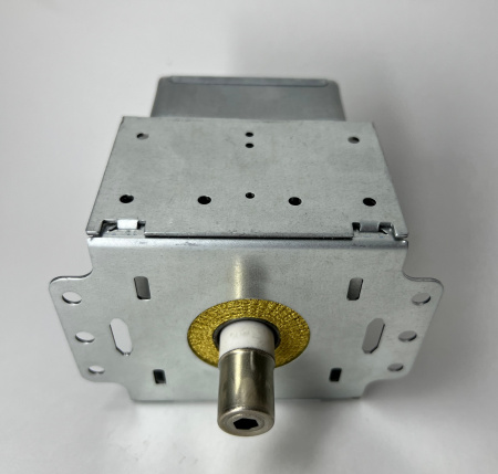 Магнетрон для микроволновки LG  2M214-15/240/39 900Вт (6 пластин, 6 отверстий)