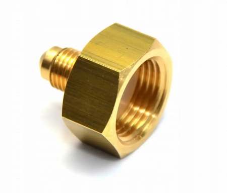 Переходник на газовый баллон G3/4" х 1/4"SAE